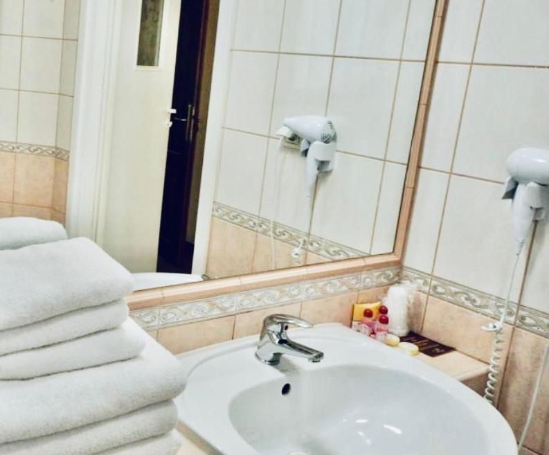 Matejko Hotel Краков Экстерьер фото